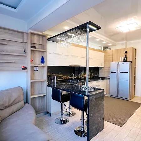 Apartment De Lux Cu 2 Si Living *